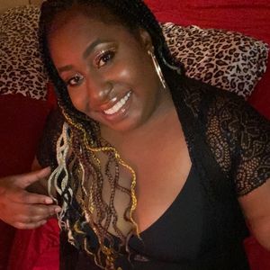 Meet your Posher, Ayesha